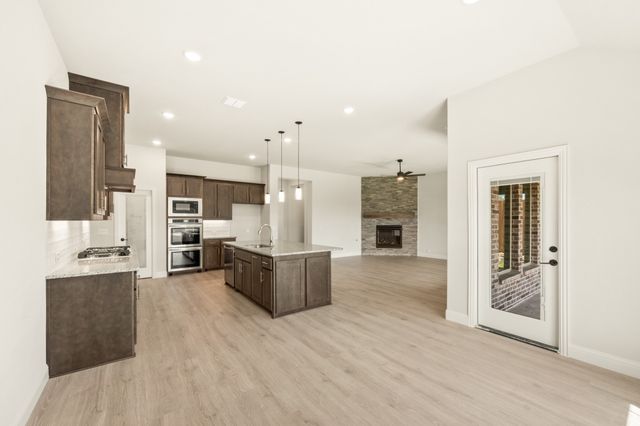 2617 Lila Street, Burleson, TX 76028