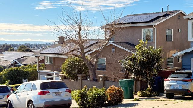 722 Gleneagle Avenue, Hayward, CA 94544