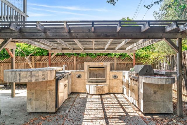 722 Gleneagle Avenue, Hayward, CA 94544
