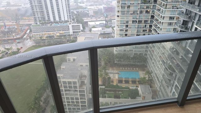 121 NE 34th St 2816, Miami, FL 33137