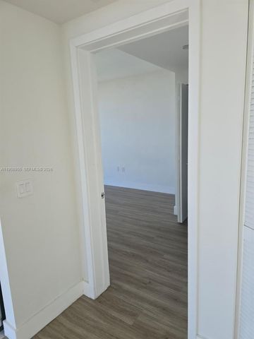 121 NE 34th St 2816, Miami, FL 33137