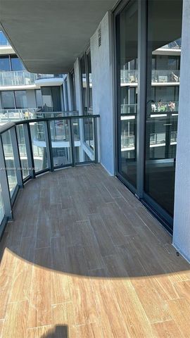 121 NE 34th St 2816, Miami, FL 33137