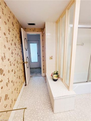 406 Leeland Heights BLVD E, Lehigh Acres, FL 33936