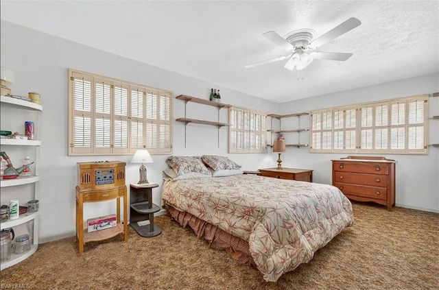 406 Leeland Heights BLVD E, Lehigh Acres, FL 33936
