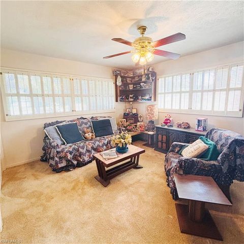 406 Leeland Heights BLVD E, Lehigh Acres, FL 33936