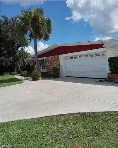 406 Leeland Heights BLVD E, Lehigh Acres, FL 33936