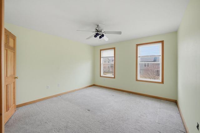 138 Vineland Ave, East Longmeadow, MA 01028