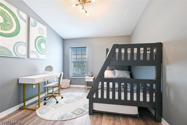 981 Hampton CIR 119, Naples, FL 34105