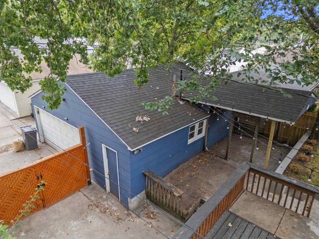 5425 24th Avenue S, Minneapolis, MN 55417