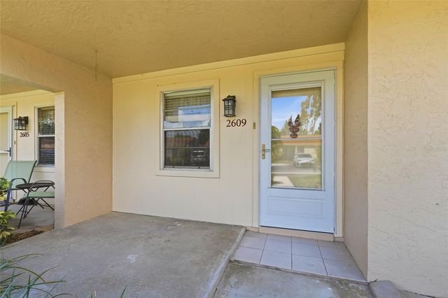 2609 WOODGATE LANE K4, Sarasota, FL 34231