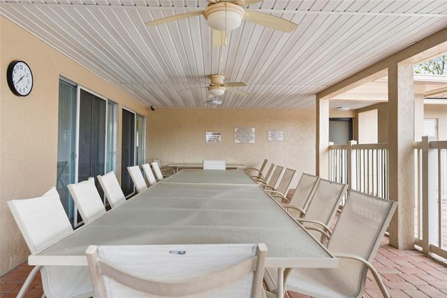 2609 WOODGATE LANE K4, Sarasota, FL 34231