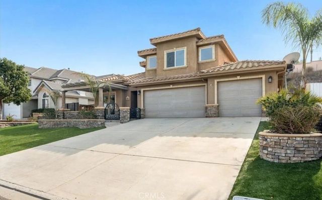 23889 Cruise Circle Drive, Canyon Lake, CA 92587