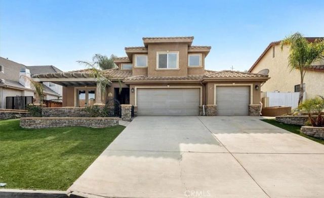 23889 Cruise Circle Drive, Canyon Lake, CA 92587