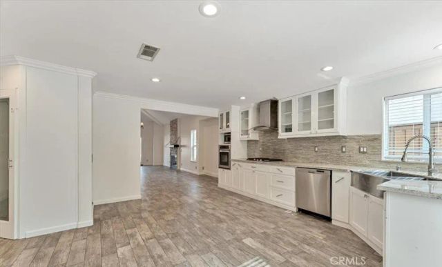 23889 Cruise Circle Drive, Canyon Lake, CA 92587