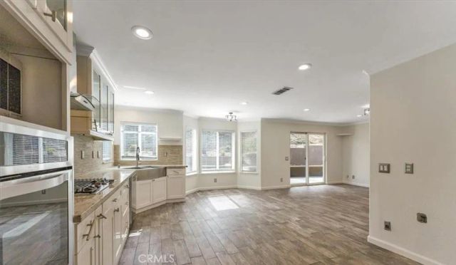 23889 Cruise Circle Drive, Canyon Lake, CA 92587