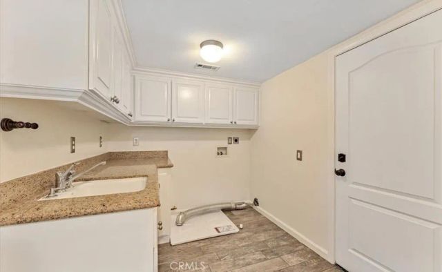 23889 Cruise Circle Drive, Canyon Lake, CA 92587
