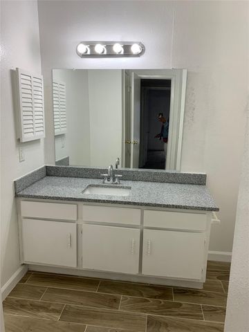 5625 Antoine Drive 1118, Houston, TX 77091