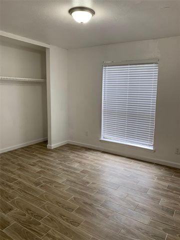 5625 Antoine Drive 1118, Houston, TX 77091