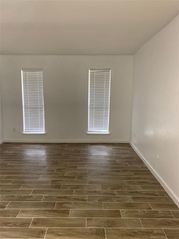 5625 Antoine Drive 1118, Houston, TX 77091
