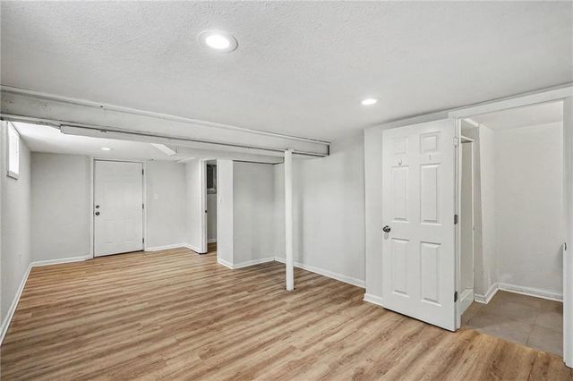 4300 E 104th Terrace, Kansas City, MO 64137