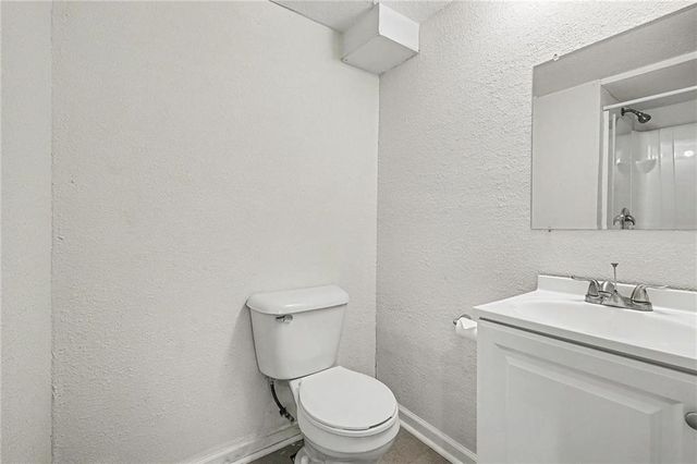 4300 E 104th Terrace, Kansas City, MO 64137