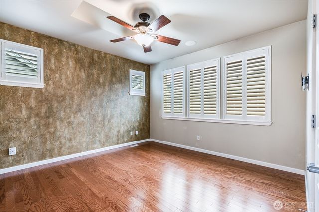 1517 Edwards Avenue, Fircrest, WA 98466