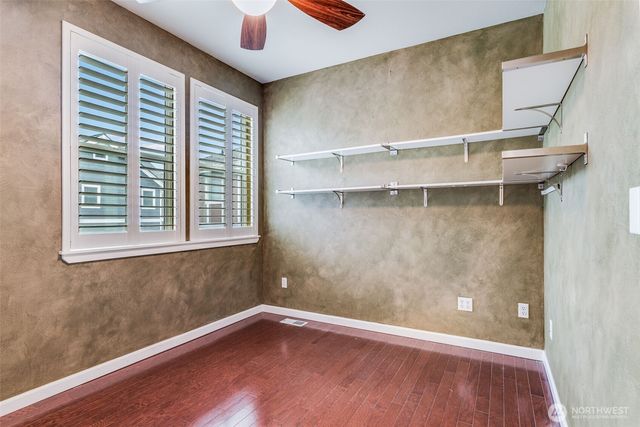 1517 Edwards Avenue, Fircrest, WA 98466