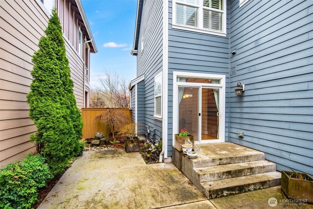 1517 Edwards Avenue, Fircrest, WA 98466