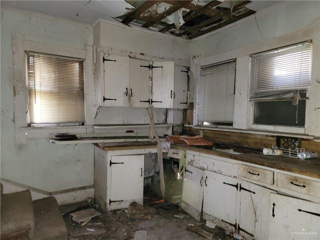 318 N 11th Street, Donna, TX 78537