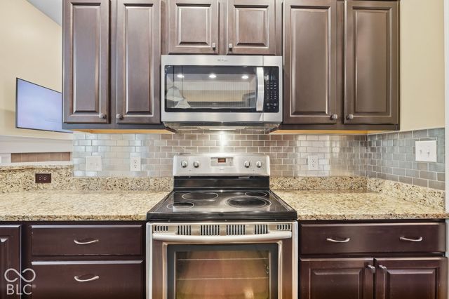 10038 Indian Lake Boulevard N, Indianapolis, IN 46236