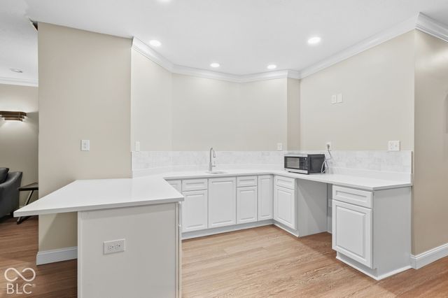 10038 Indian Lake Boulevard N, Indianapolis, IN 46236