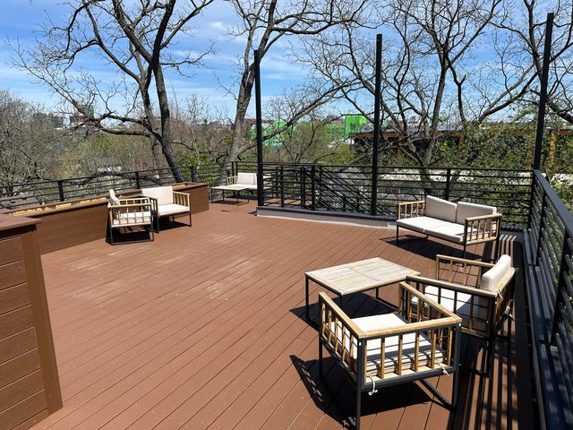 911 S Main Street, Ann Arbor, MI 48104