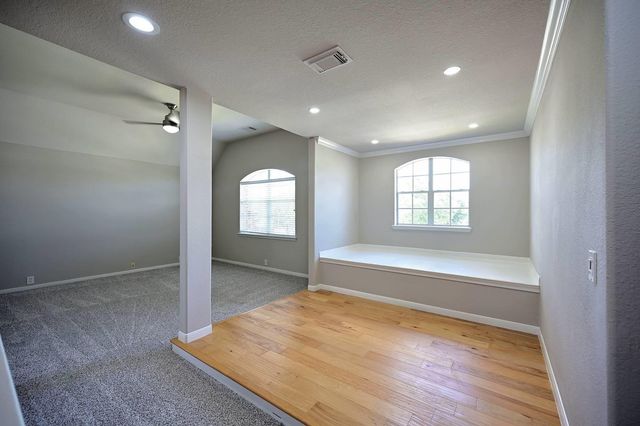 19119 Jade Canyon Lane, Tomball, TX 77377