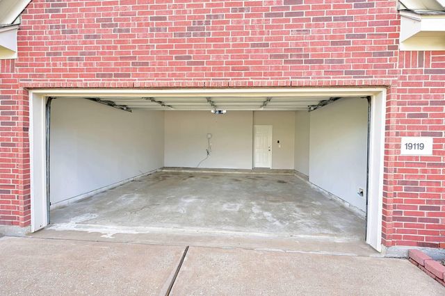 19119 Jade Canyon Lane, Tomball, TX 77377