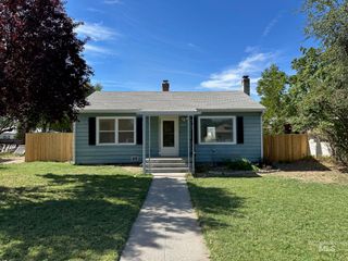 264 SW 10th Ave, Ontario, OR 97914