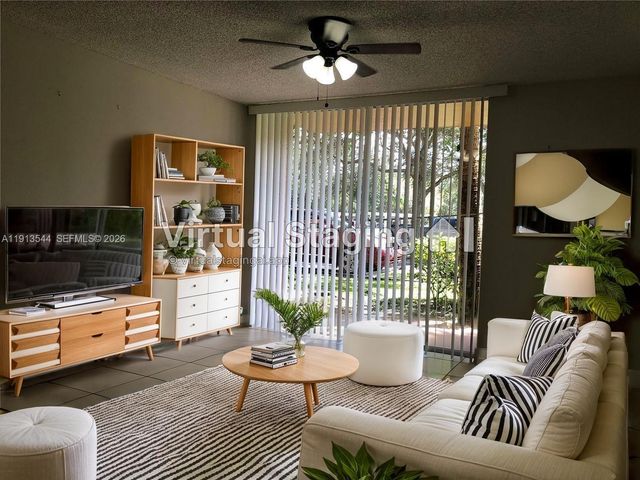 10757 Cleary Boulevard 104, Plantation, FL 33324
