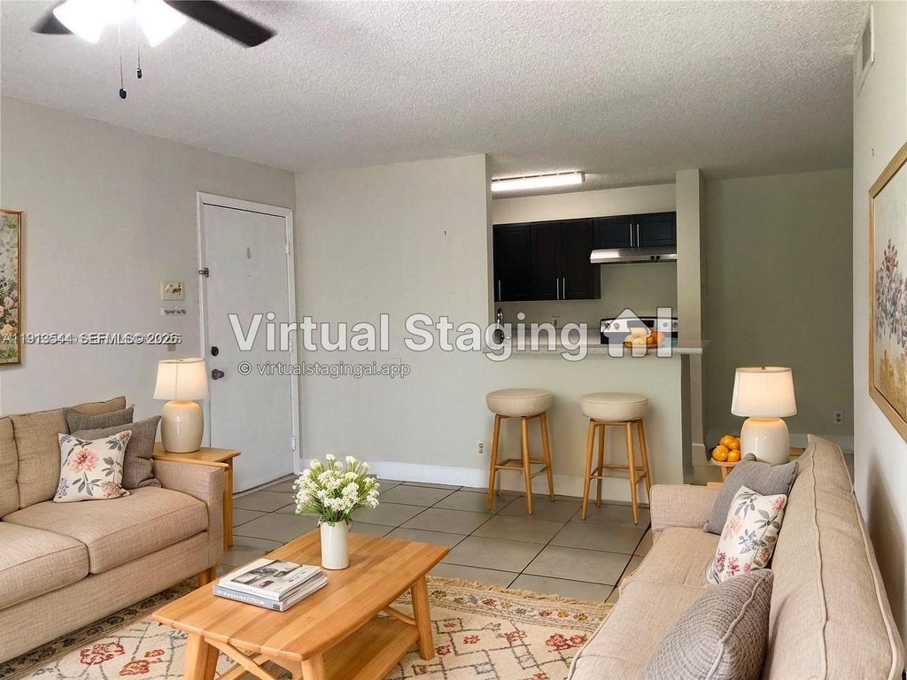 10757 Cleary Boulevard 104, Plantation, FL 33324