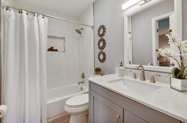 8745 98TH Court, Vero Beach, FL 32967