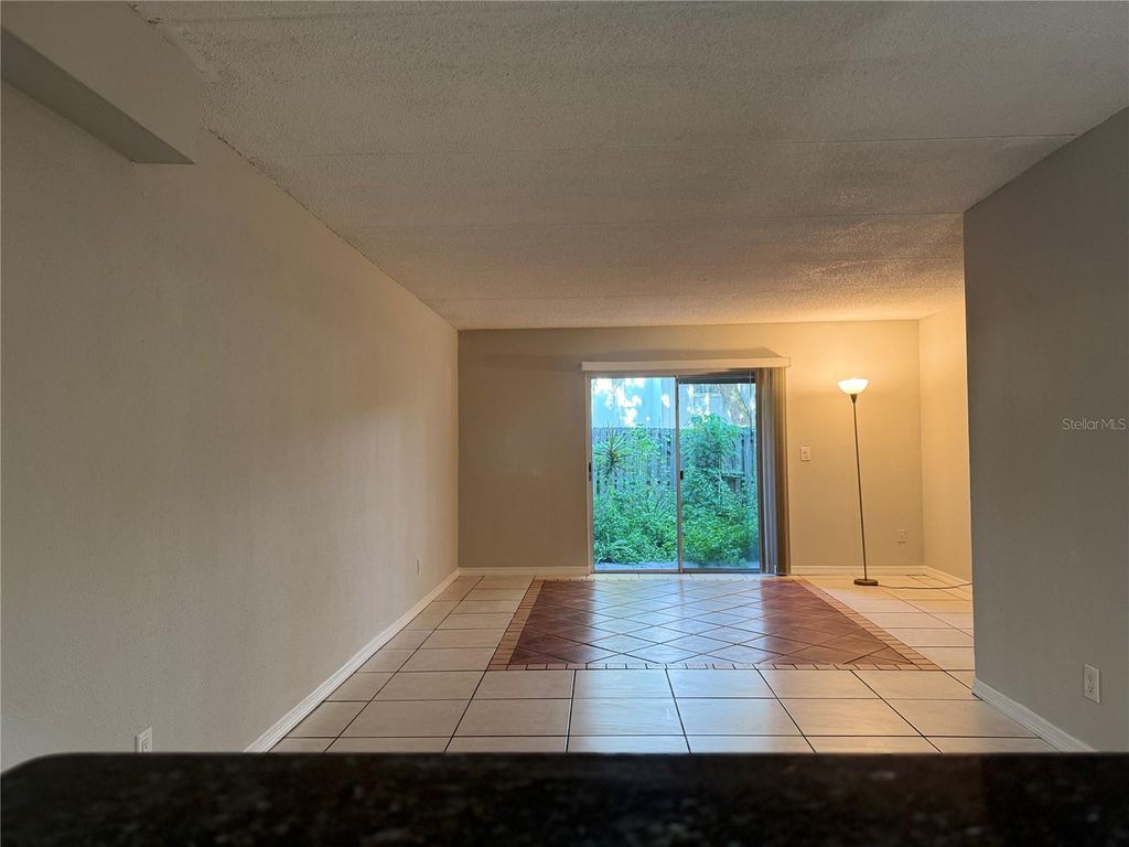 Image 23 of property listing at 2884 SOMERSET PARK DRIVE 2907, Tampa, FL 33613