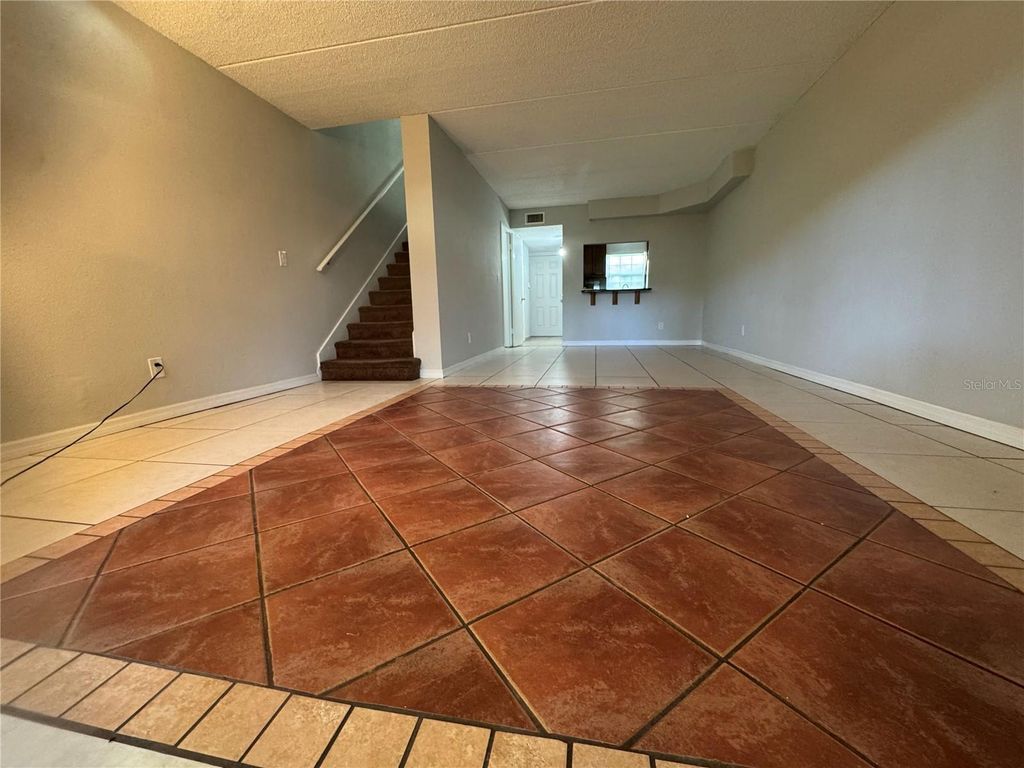 Image 30 of property listing at 2884 SOMERSET PARK DRIVE 2907, Tampa, FL 33613