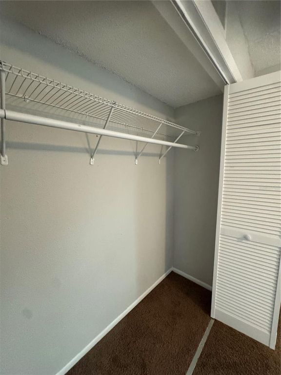 Image 51 of property listing at 2884 SOMERSET PARK DRIVE 2907, Tampa, FL 33613