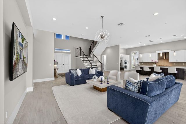 9364 Coral Isles Circle, Palm Beach Gardens, FL 33412