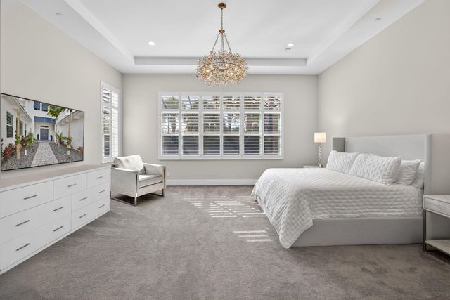 9364 Coral Isles Circle, Palm Beach Gardens, FL 33412