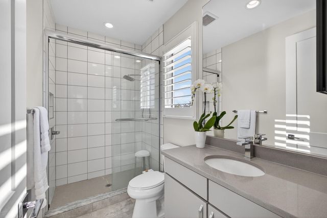 9364 Coral Isles Circle, Palm Beach Gardens, FL 33412