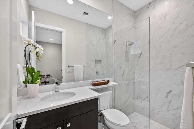 9364 Coral Isles Circle, Palm Beach Gardens, FL 33412