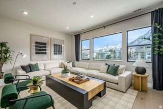 2006 E WILSHIRE RD #8, Holladay, UT 84117