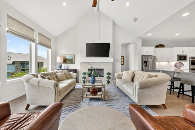 2407 Skywalk LN 61, Spicewood, TX 78669