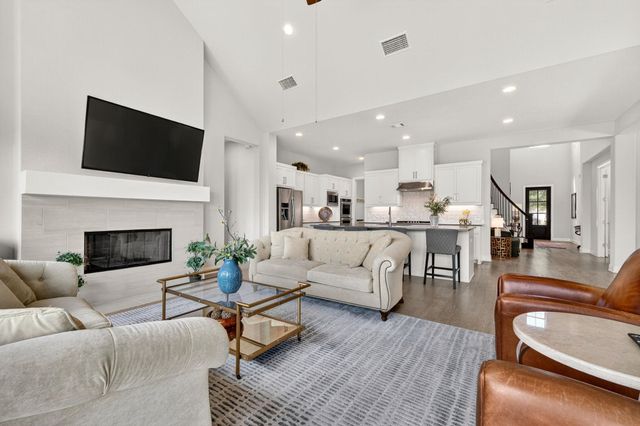 2407 Skywalk LN 61, Spicewood, TX 78669