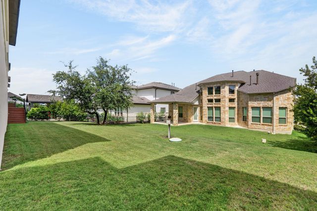 2407 Skywalk LN 61, Spicewood, TX 78669