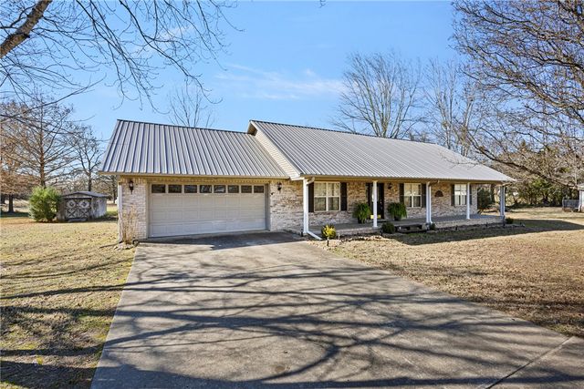 4 Trison Lane, Clarksville, AR 72830